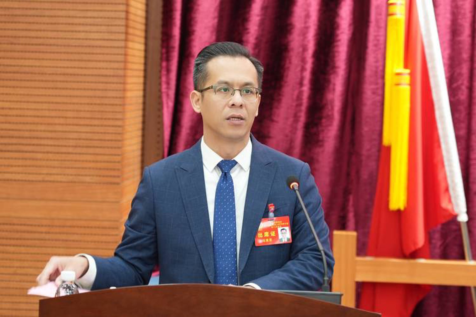 铠灿森人力